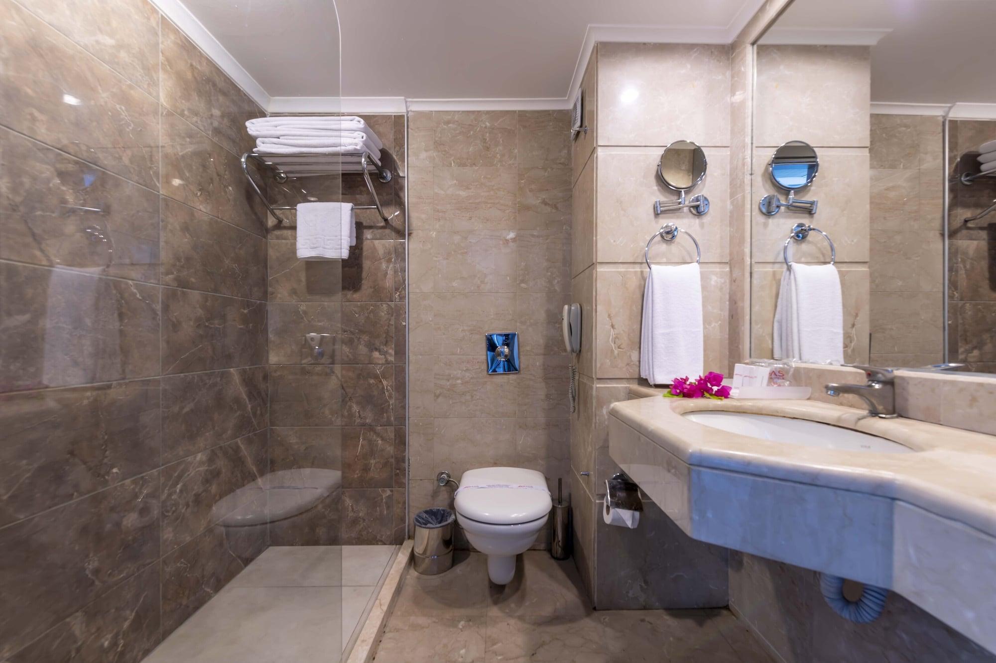 Labada Beach Hotel Çamyuva Buitenkant foto
