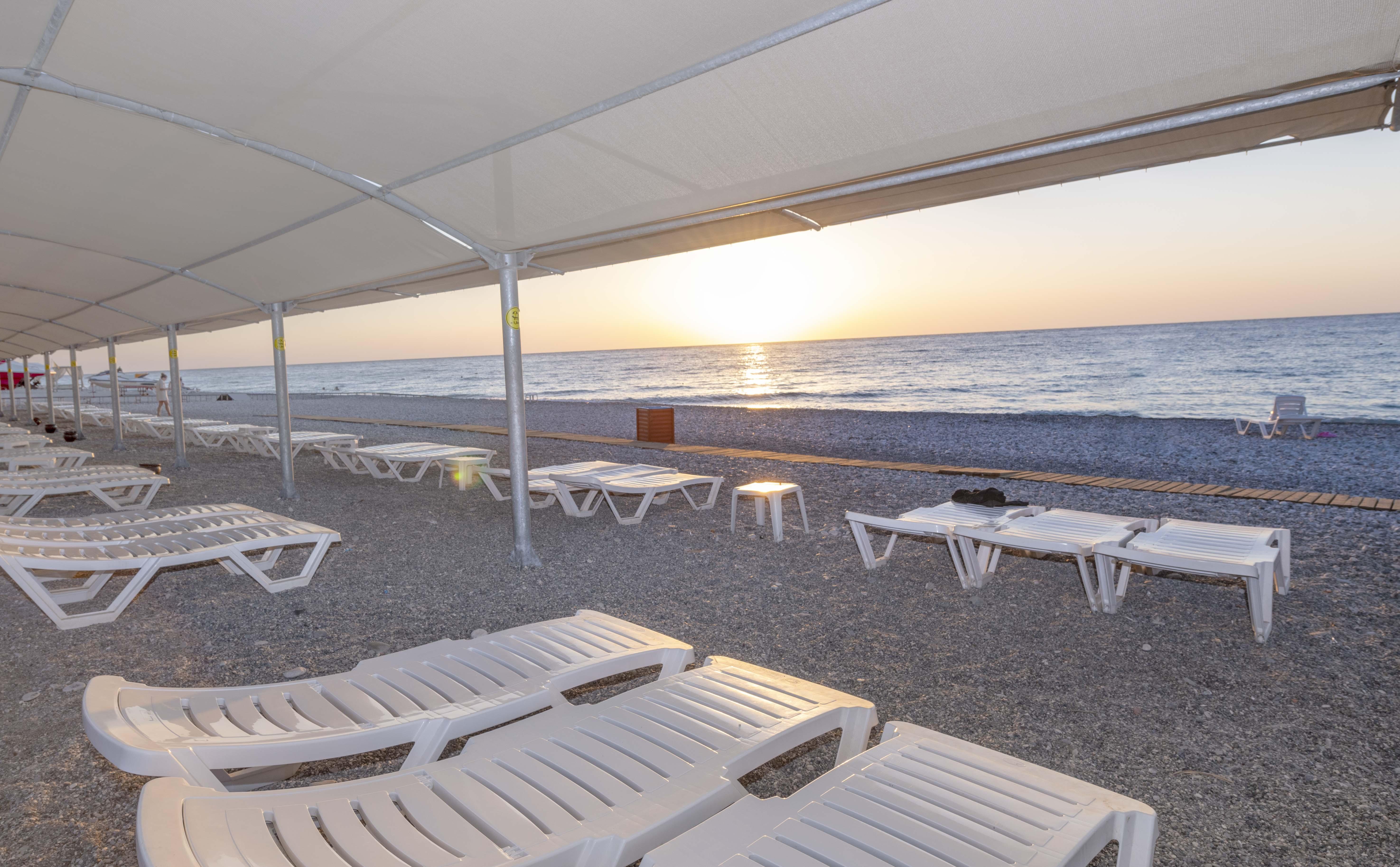 Labada Beach Hotel Çamyuva Buitenkant foto